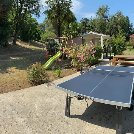 Résidence Cirnea Apartamento *